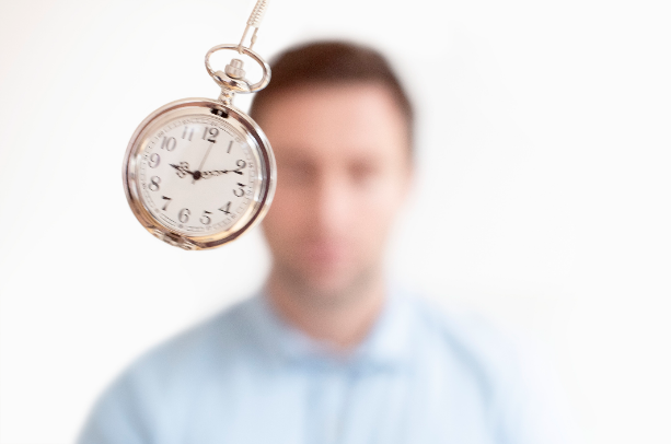 Imagen de Top10 #Señales Para Saber Que Estás Saliendo Con Un Hipnotista.