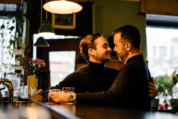 Top10 #Frases Que Puedes Decir En El Tráfico Y En Un Bar Gay episode artwork